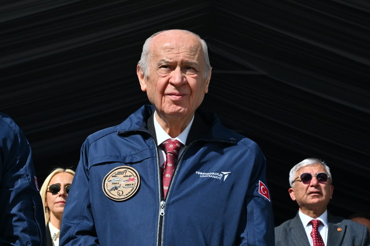 MHP_Bilgi's tweet photo. Cumhurbaşkanımız Sayın Recep Tayyip Erdoğan ve Genel Başkanımız Sayın Devlet Bahçeli, Kahramankazan'da İstikbalin Yüzyılı Tanıtım Programı'na Katıldı. https://t.co/tpWoJji05I