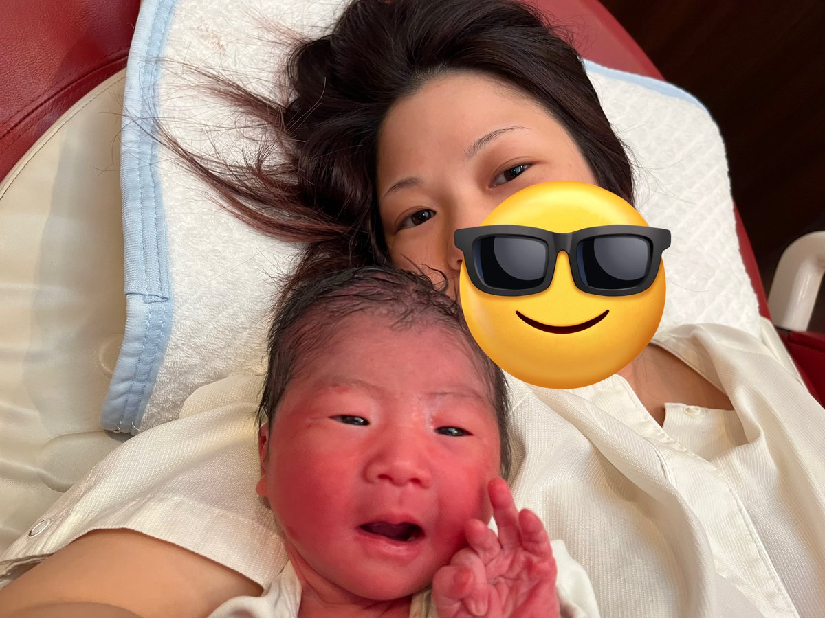 Rapaminn's tweet photo. ♡ꔛ令和5年5月1日  20時19分ꔛ♡

2954ｇの元気な女の子産まれました👶🏻
陣痛辛かったー😂凌也くんずっと横でサポートしてくれてありがとう😭💕
亜弥ちゃんもよく頑張ってくれました🥰 https://t.co/kqQLmPoMgz
