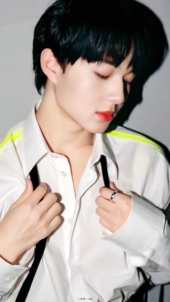 To participate in the trending party for NuNew's upcoming events and Mission Fan Possible series this May 3, 5-6, we encourage you to gain up to 500 followers!

You guys can search for mutuals with this hashtag. Swap following using it.👇

<a href="/CwrNew/">NuNew</a> #NuNew 
#นานานุแลกฟอลแบบปังปุ