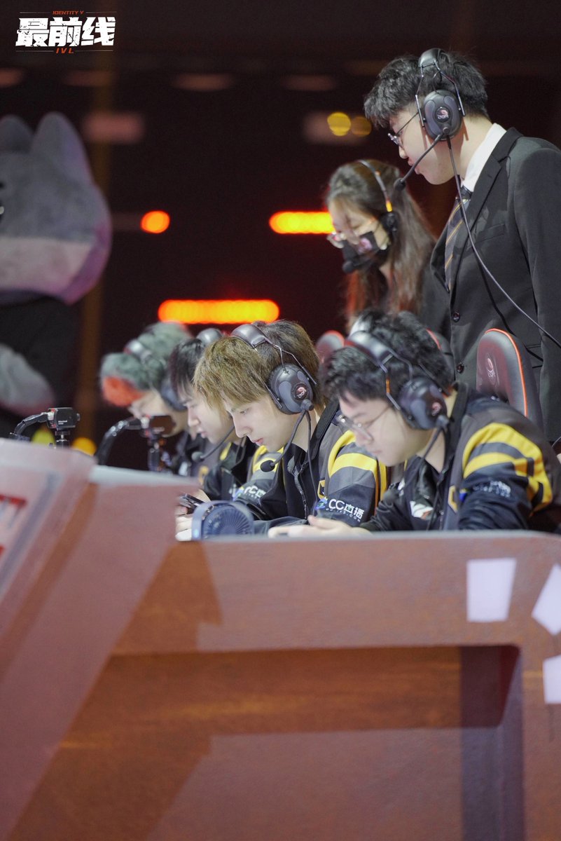WolvesIDV_Intl's tweet photo. 📸 Pictures from today's match taken and posted by IVL Frontliner 🥰
#Wolves_COAVI
(1/4) https://t.co/onMcdGlSKW