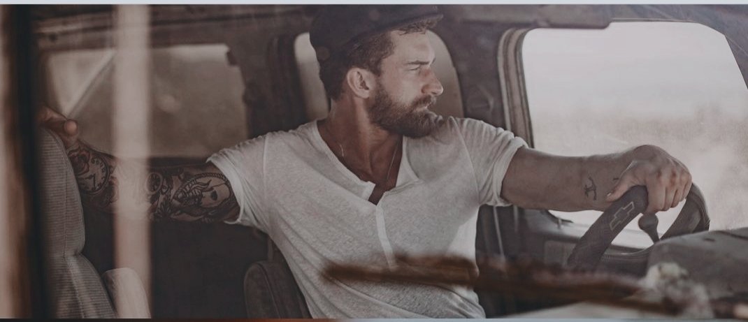 mgcnozz's tweet image. ❝ 𝐎𝐳𝐚𝐤 𝐅𝐚𝐰𝐥𝐞𝐲. 

──── 𝘴𝘰𝘮𝘦 𝘮𝘰𝘯𝘴𝘵𝘦𝘳𝘴 𝘯𝘦𝘷𝘦𝘳 𝘥𝘪𝘦.❞

M̶a̶g̶i̶c̶i̶a̶n̶.̶ 𝒆𝒙-𝑷𝒂𝒓𝒂𝒎𝒆𝒅𝒊𝒄. 𝑳𝑮(𝑩)𝑻. 𝑻𝒓𝒂𝒗𝒆𝒍𝒆𝒓. 𝑺𝒐𝒏 𝒐𝒇 𝑨𝒊𝒓.