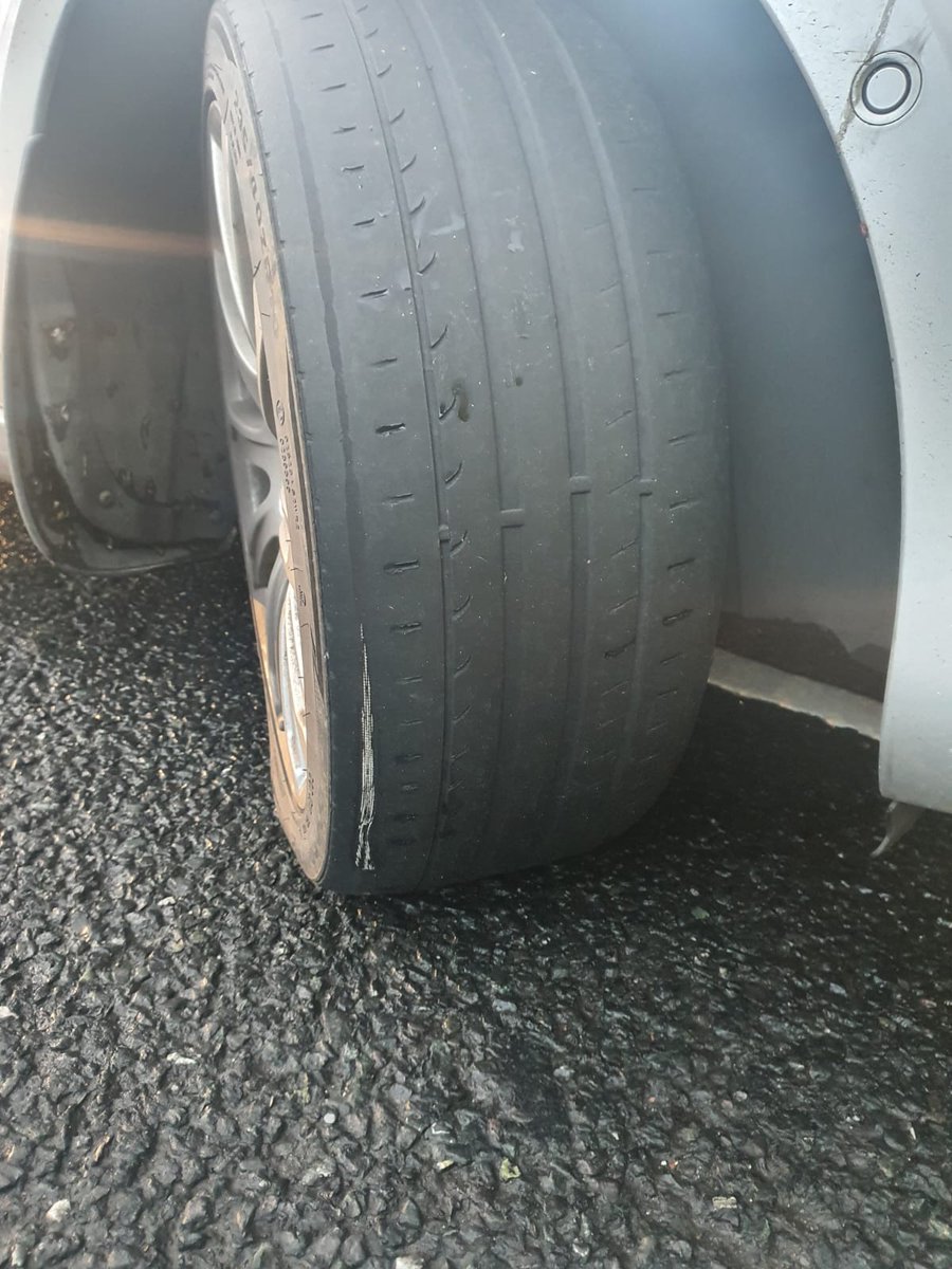 An Garda Síochána tweet media