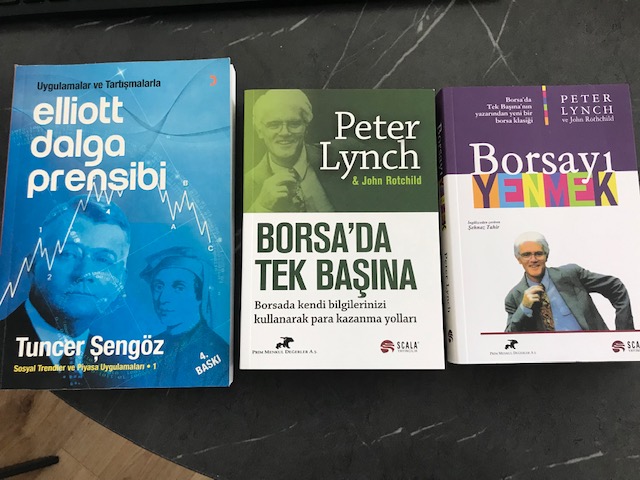 Sipariş verdiğim kitaplarım geldi! Yatırımcılık hakkında bilgilerimi artırmak ve yatırım stratejilerimi geliştirmek için sabırsızlanıyorum. Borsa, doğru bilgi ve deneyimle harika bir yatırım aracıdır. Bilgiye yatırım yapmak, en karlı yatırımımızdır. #peterlynch #tuncersengoz