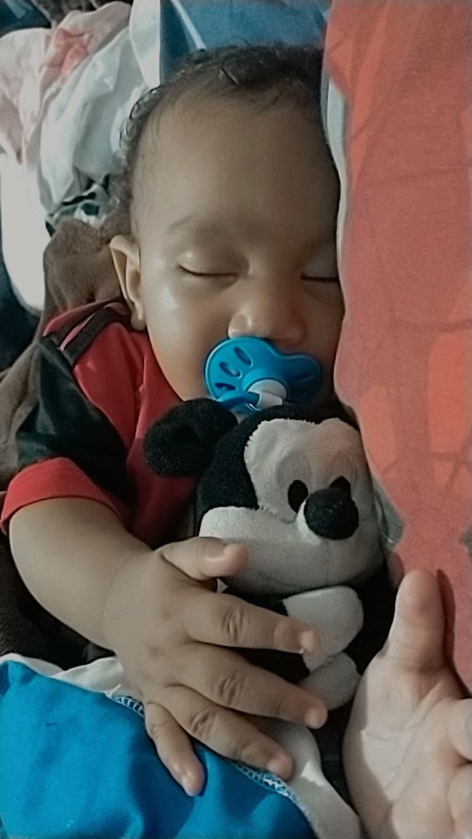 Meu mundinho sempre será você
Mamãe te ama muito 💙🥹