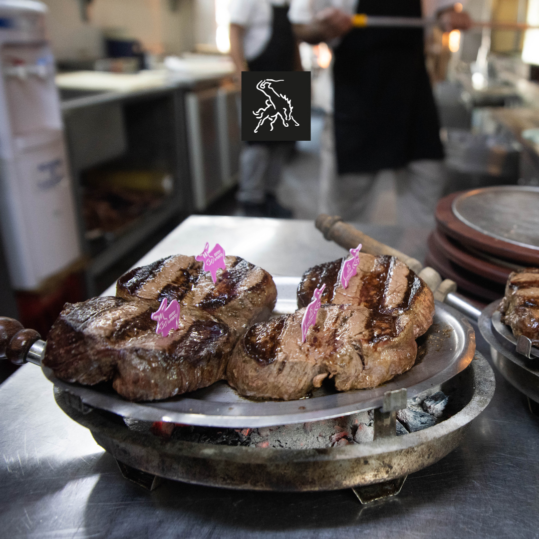 💪 ¡Feliz Día del Trabajador! 

👉 En especial a todos los que con su vocación, esfuerzo, compromiso y pasión trabajan para lograr que seamos uno de los restaurantes referentes de Buenos Aires. 

🔥 Estilo Campo, en el puerto, el campo. ⚓