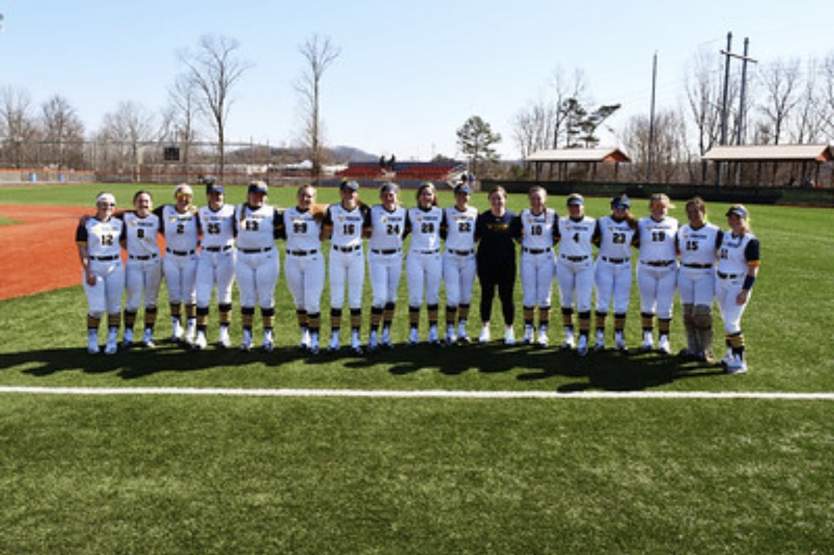 Good Luck to all of our Golden Bears this week taking their finals! 📝🎓🤩

It’s an exciting week as we open up Thursday for the Conference 🥎 Tournament  at Little Creek Park!

We hope to see our friends, family and community rally behind us as we begin post-season play!