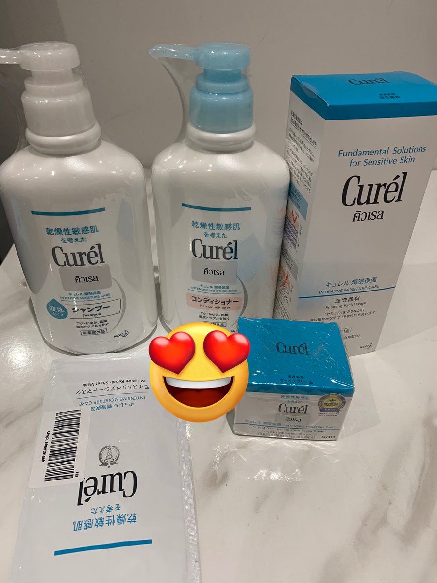 ของมาถึงแล้ว(หลายวันแล้วแต่เพิ่งแกะ)

รอผ้าเช็ดผมกับผ้าเช็ดหน้าต่อ 😍

SAINTLIVE X CUREL
#CurelxSaintsup
#Saint_sup #MingEr