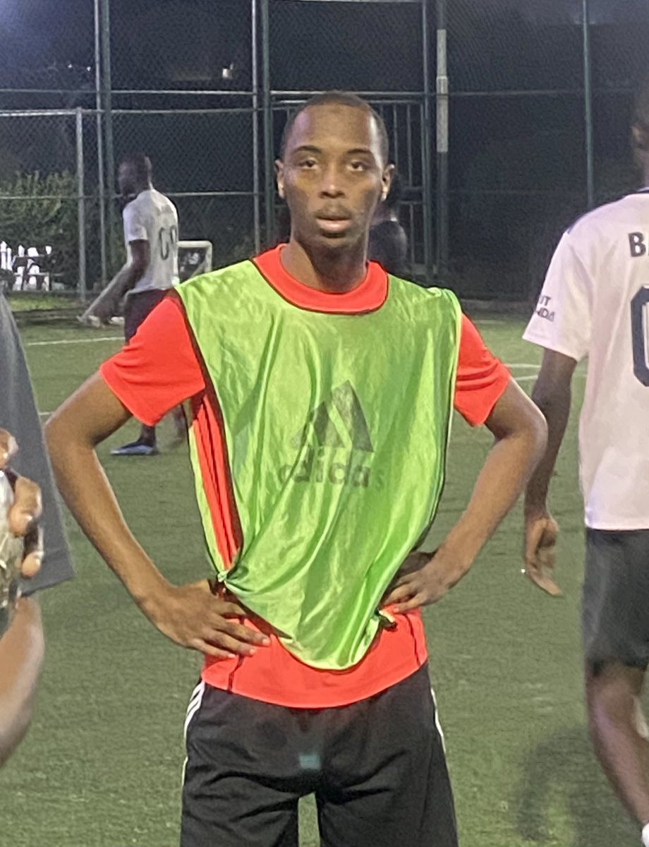 iamadnansa09's tweet image. When you fail an exams after you don dub finish