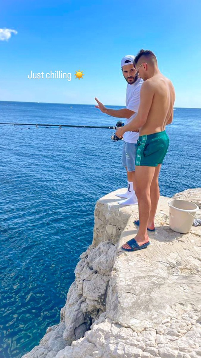 Mercat_OM's tweet image. Repos bien mérité pour Cengiz Ünder 🇹🇷 et Sead Kolasinac 🇧🇦!

#TeamOM