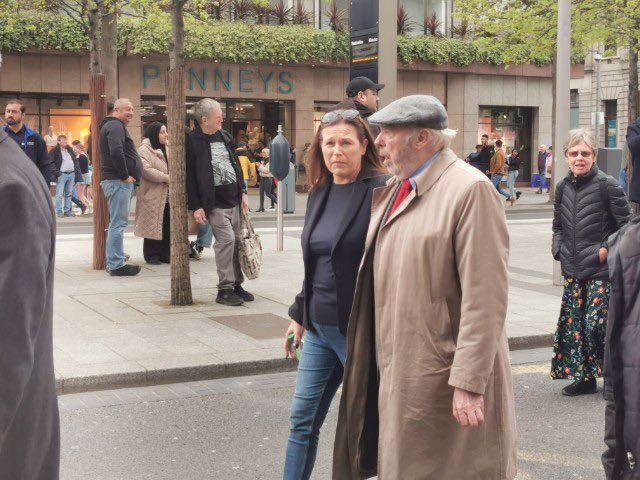 loreillysf's tweet photo. Happy #InternationalWorkersDay to all workers 
Greetings from a sunny Dublin City 

Celebrating #MayDay with my Da the one and only Mick O’Reilly 

✊🏻#MayDay2023 #JoinAUnion https://t.co/85W5ZDSTUt