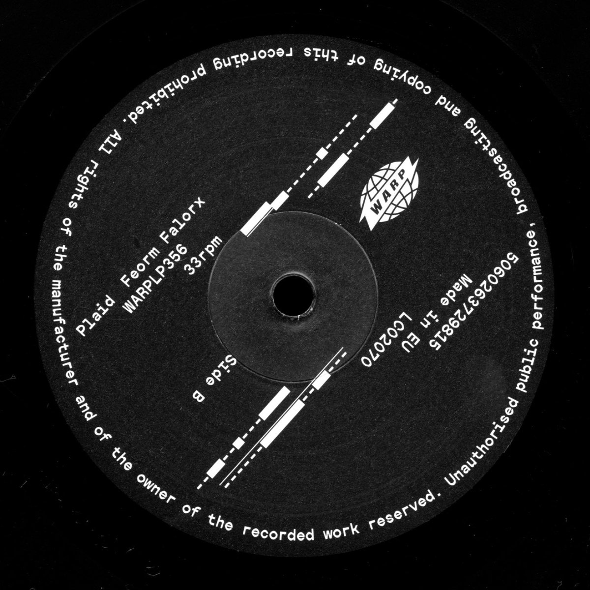 _- laura - _ tweet media