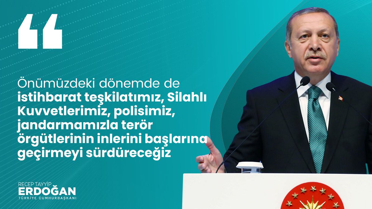 AltunerGulsen's tweet photo. Cumhurbaşkanı Recep Tayyip Erdoğan:

"(Türkiye Yüzyılı) Önümüzdeki dönemde de istihbarat teşkilatımız, Silahlı Kuvvetlerimiz, polisimiz, jandarmamızla terör örgütlerinin inlerini başlarına geçirmeyi sürdüreceğiz"

#İstikbalinYüzyılı https://t.co/qXeX1k5Hmi
