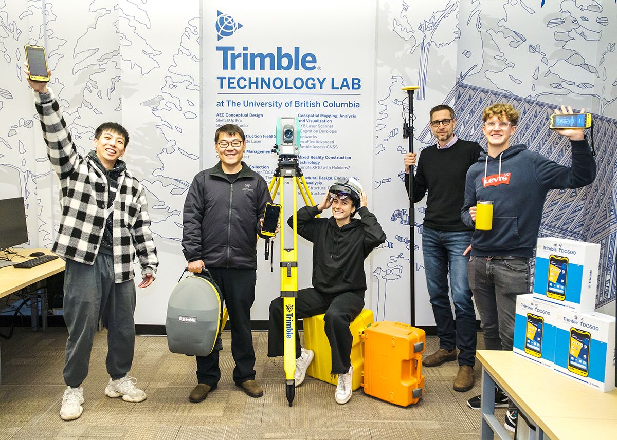 SketchUp's tweet photo. Trimble Technology Labs provide students with access to the latest construction technology.
Learn more about our commitment to education and innovation! #Trimble #TechnologyLabs #Education #Innovation
https://t.co/LaWwNNDnHJ https://t.co/ryGbodTS6r