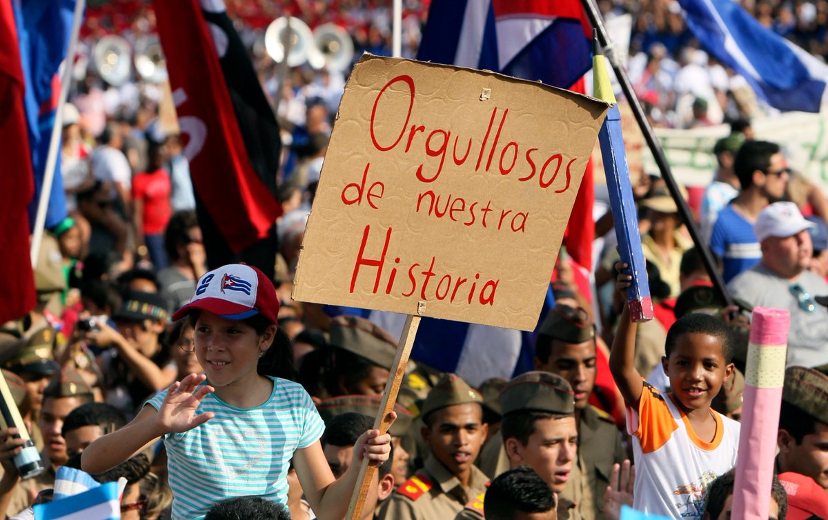Con actividades hoy y en desfiles y actos el próximo viernes, celebramos en #Cuba el #1Mayo.

La fuerza de las ideas justas y revolucionarias sostiene nuestra lucha heroica y resistencia creativa en la construcción de una sociedad socialista. Pongámosle #ALaPatriaManosYCorazón🇨🇺