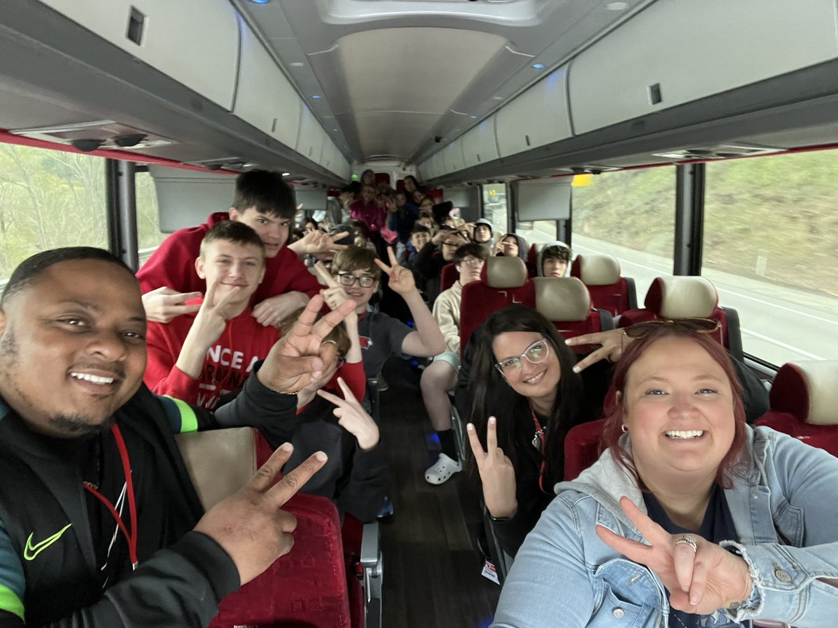 Alexandra Reschke-Parisi tweet media