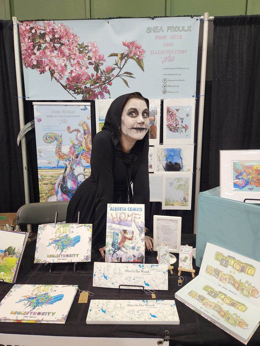 Thanks to all the organizers, exhibitors and everyone who came out and faced the crowds for an amazing #CalgaryExpo2023 ! I had fun time tabling yesterday with this goofy grim reaper for the very first time!