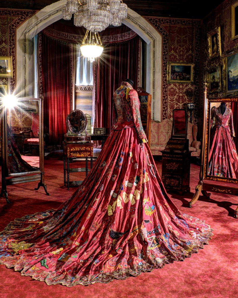 Tyntesfield tweet media