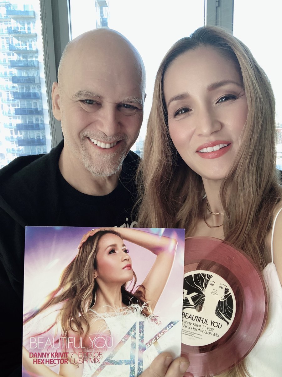 dannykrivit's tweet image. My wife, AK @akakemikakihara, has a very gorgeous picture cover, limited edition clear pink, 7” vinyl release of her recent smash hit “Beautiful You”, featuring a RMX by DJ @iamhexhector &amp;amp; edited by @dannykrivit.
tinyurl.com/ytbwsw5d

#dannykrivit #akakemikakihara