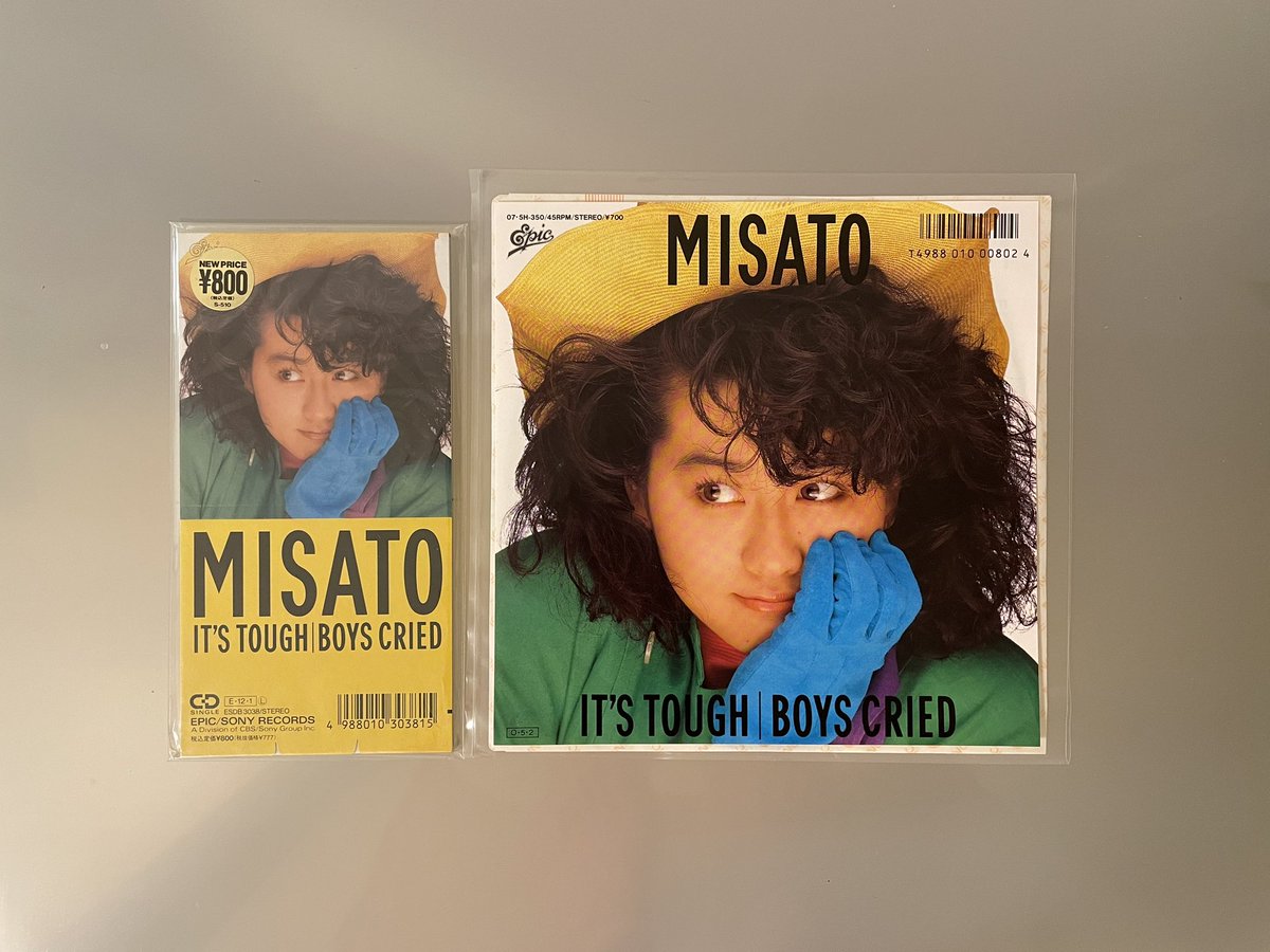 hanimage58's tweet photo. 今日5月2日は渡辺美里ちゃんの「IT'S TOUGH/BOYS CRIED（あの時からかもしれない）」が発売されて36周年です。後にSPEEDをプロデュースされる伊秩弘将さんの作曲家デビュー作で両曲とも格好良い仕上がりです。なぜか8cmCDは早々に廃盤になり入手までに苦労しました。
#渡辺美里
#ITSTOUGH
#BOYSCRIED https://t.co/gj4cLCTuZ9