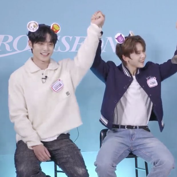 mattwoon's tweet photo. look at them 

#KIMJIWOONG #김지웅 #SEOKMATTHEW  #석매튜 https://t.co/thC8NfzsnG