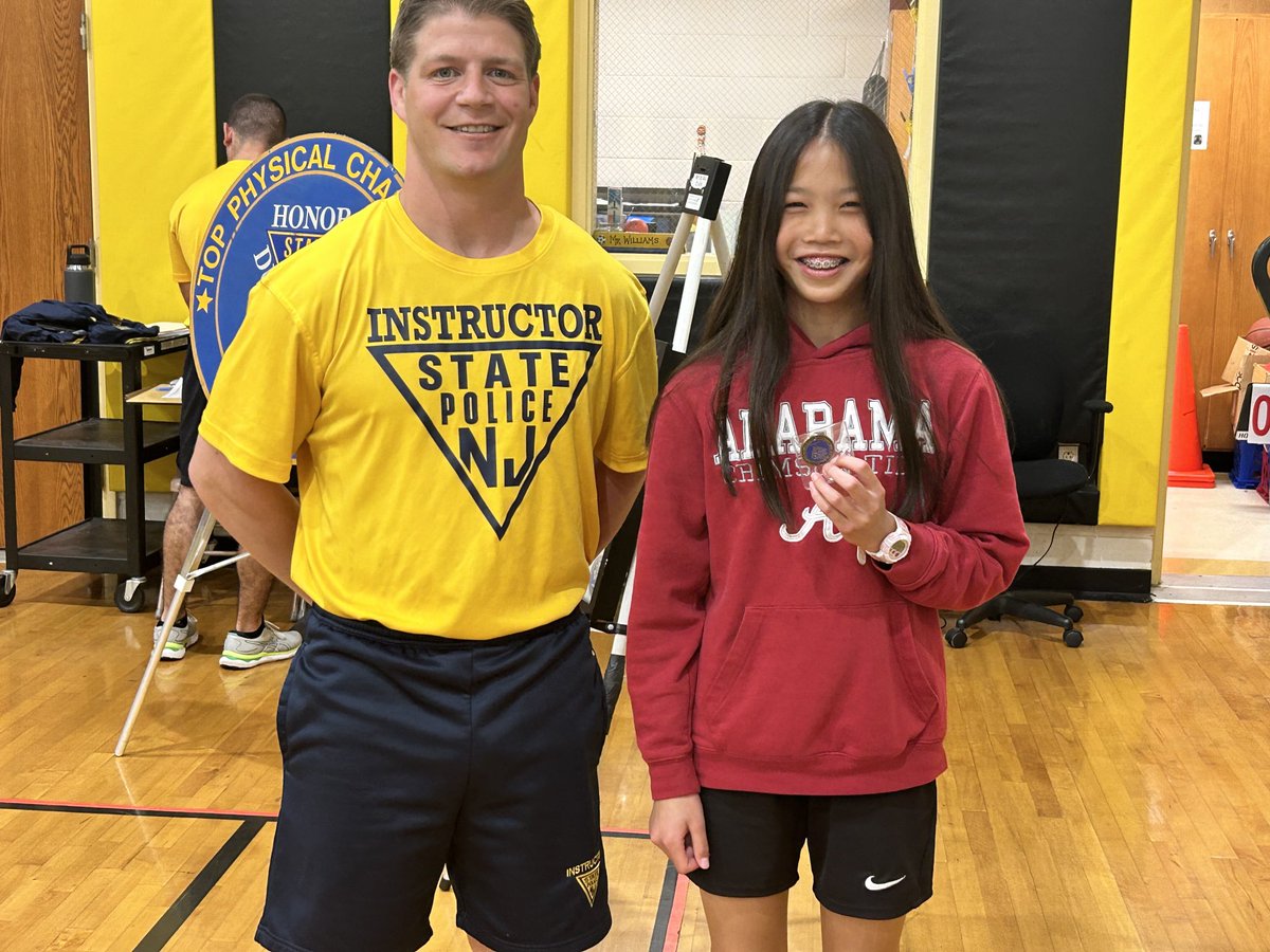 Eileen Hoff tweet media