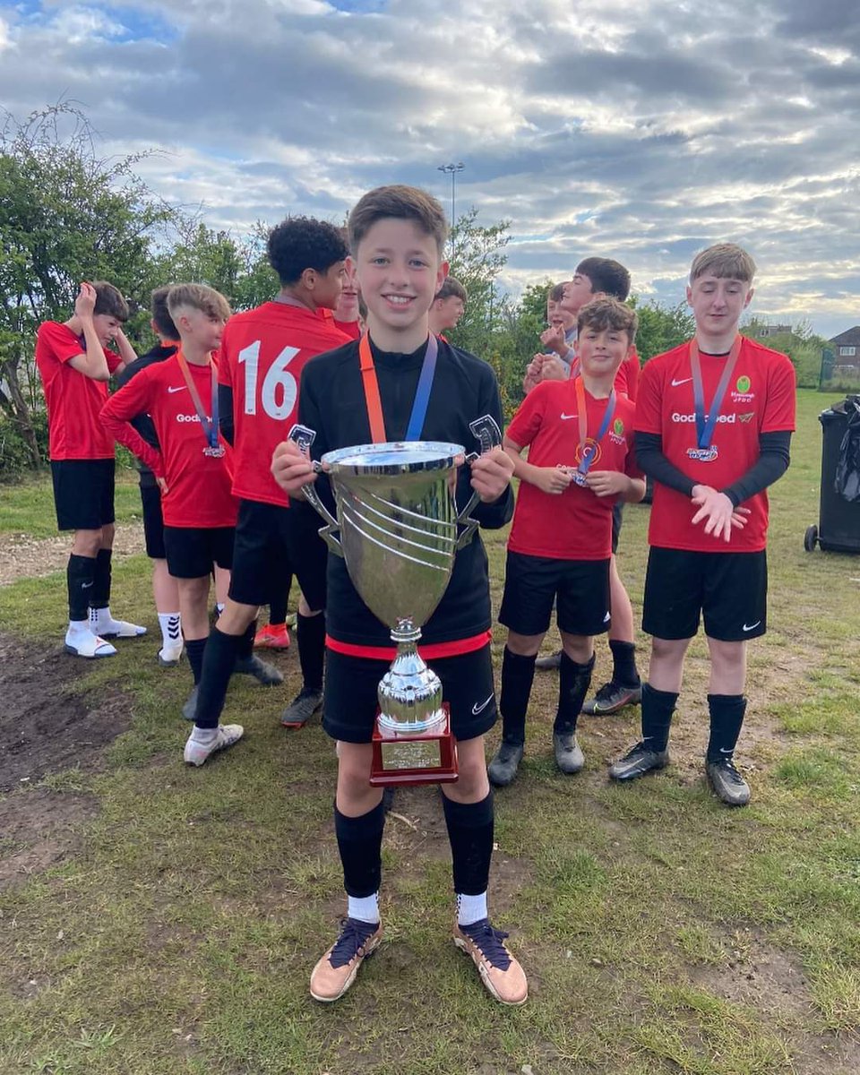 🏆 Fleetwood Town Cup Winners

Huge congratulations to our U13 Reds who won the Bank Holiday Cup competition against incredibly tough opposition.

Superb set of lads &amp; wonderful coaches. Thoroughly deserved. 👏👏👏👏

Thanks to team sponsor Godspeed Search

#mjfdc #OneLoveOneClub