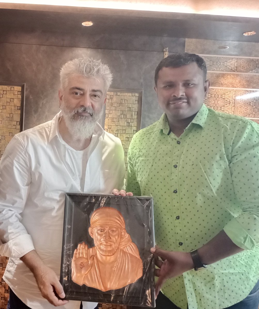 thever_8's tweet photo. Wish you very happy returns of the day #ThalaAjithkumar #HappyBirthdayAjithKumar https://t.co/uta72mLEYb