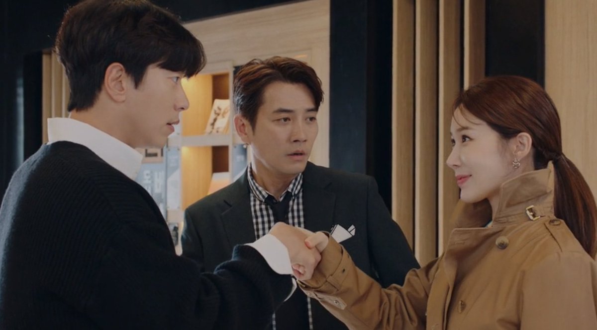 fatinedzahar's tweet photo. now that bora finally over with her past and they will start working together, now i cant wait for their story to develop!! 🫶🏻😍
#TrueToLoveEp6 #TrueToLove https://t.co/Nc6E8Sj5Q8