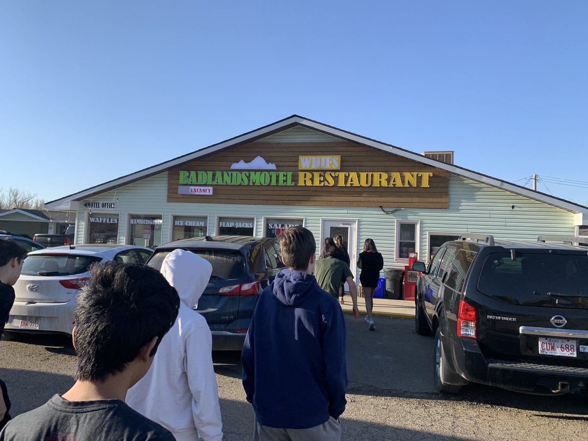 Prairies 2 Mountains tweet media