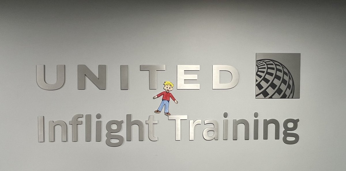 United's Chicago Inflight Training Center tweet media