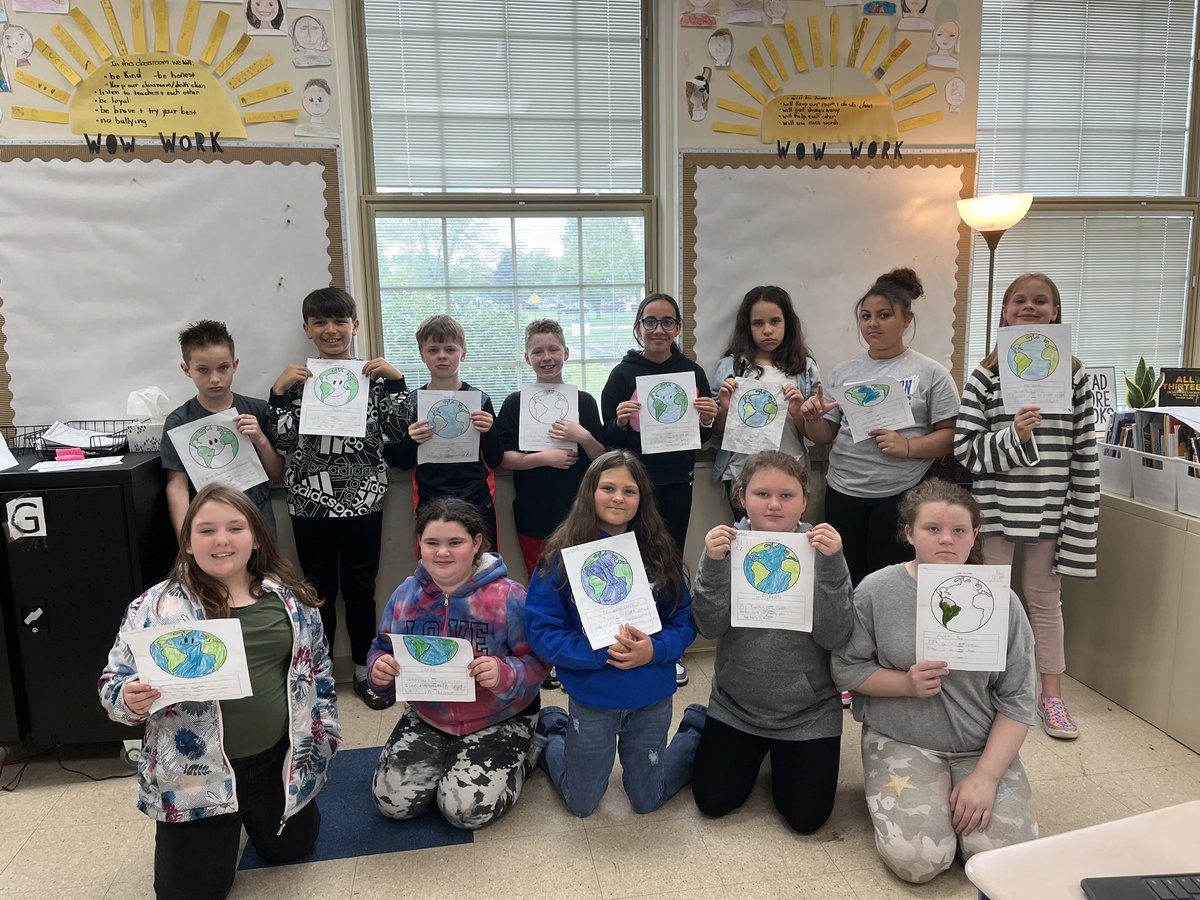 Miss Childer’s 4th grade ELA class writes Haikus for Earth Day!
