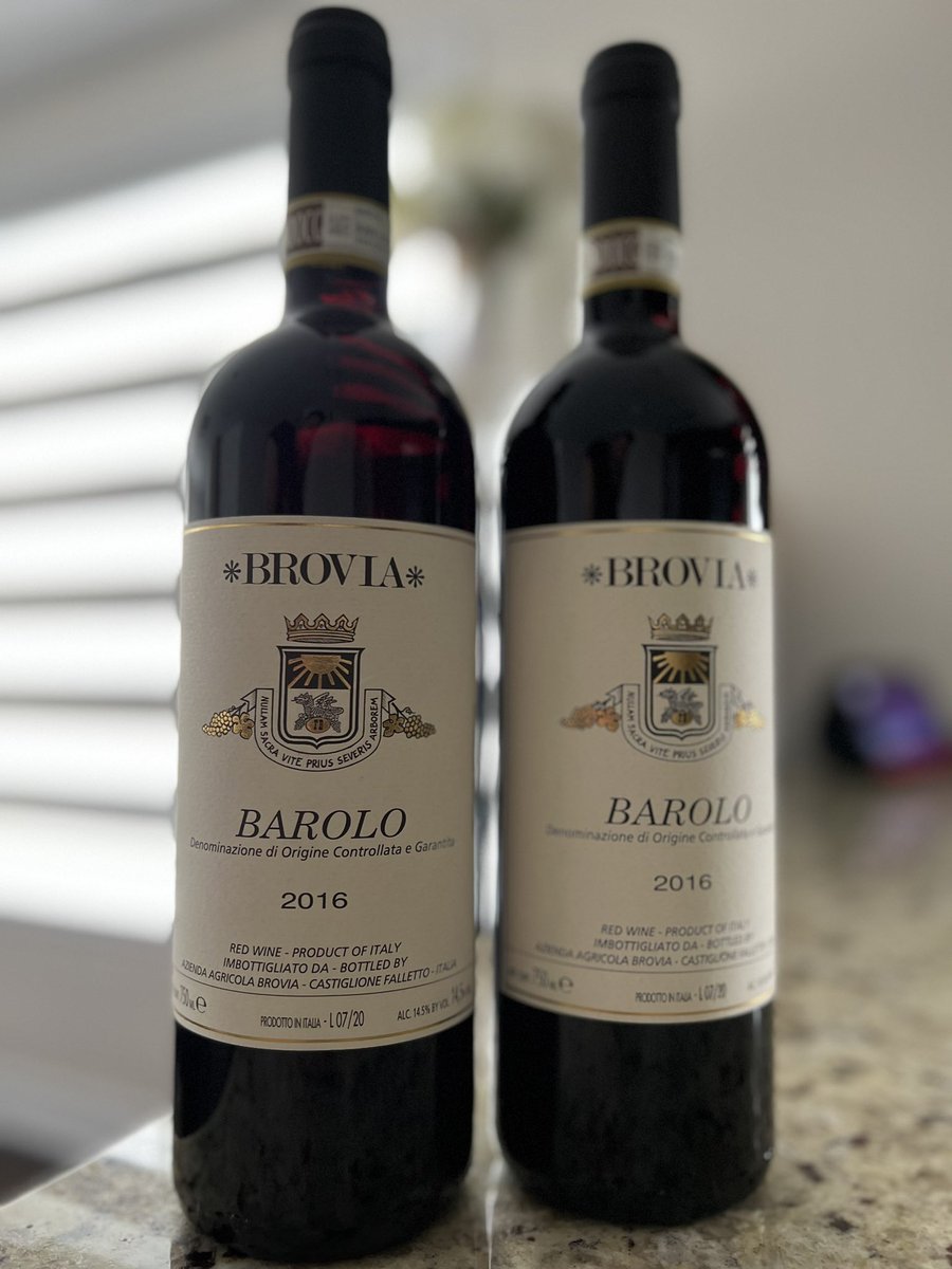 arcaropeter's tweet image. Barolo Barolo!!! *BROVIA* arrival and will rest for now! @MTLWINEGUY @dpen_cc @BartlettBacchus @JohnMFodera @Vinofilosofia @S_Andreoni @pietrosd @BsLegion #brovia #barolo #docg Les vins Dame-Jeanne