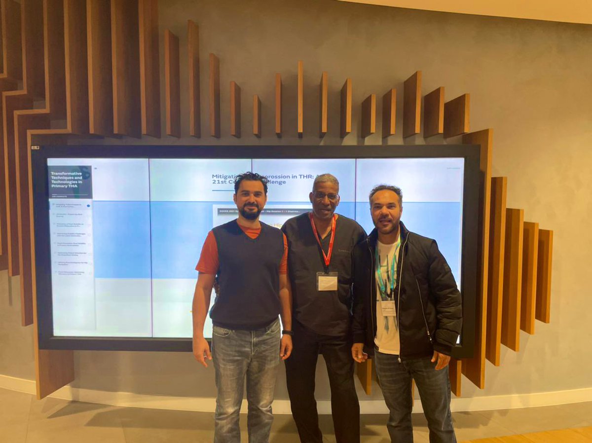 DrkneeKSA's tweet photo. It’s a great pleasure to meet one of the pioneers in the field of knee surgery @thekneedoc and Dr.Brown
كان من دواعي سروري مقابلة كل من د.لابراد ود.براون من رواد جراحات الركبة على مستوى العالم في احد المؤتمرات العالمية المتعلقة في مجال جراحة المناظير واربطة الركبة
#orthotwitter https://t.co/xOKvURhiXo