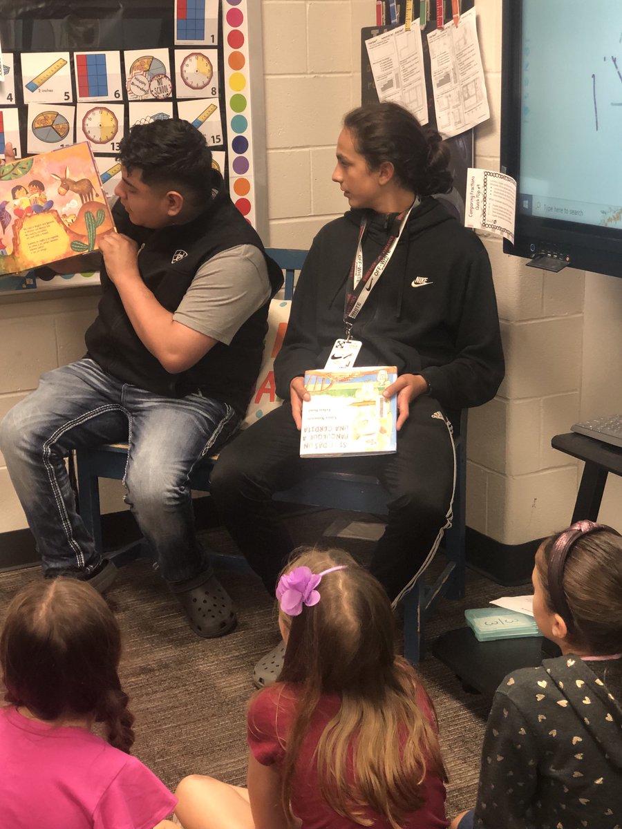 Thankful to have Luke and Bruno from Woodcreek Middle School visit us and share a book for Children’s Day ~ Book Day. ⁦<a href="/HumbleISD_WMS/">Woodcreek Middle</a>⁩ ⁦<a href="/HumbleISD_FCE/">Fall Creek Elem</a>⁩ ⁦<a href="/HumbleISD/">Humble ISD</a>⁩