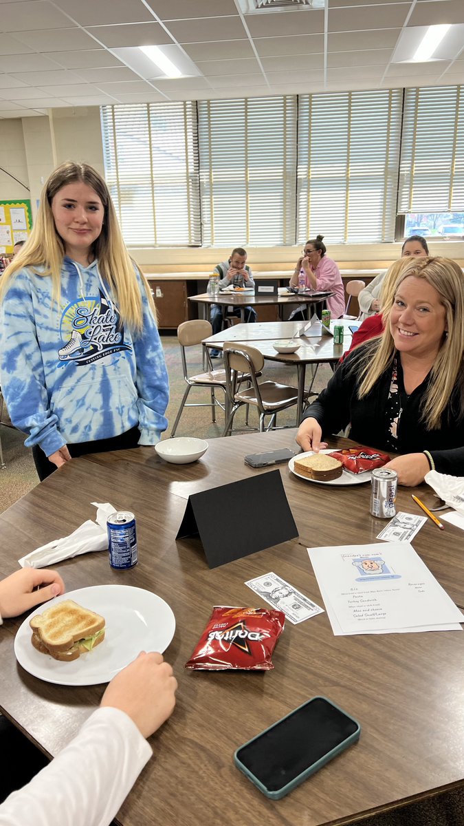 Mrs. Hawkins' 8th-grade students in her hospitality and entrepreneurship class held a restaurant simulation.  Students interviewed for roles, created billboards and menus, and then provided manager, host, server, and kitchen staff to cook up yummy creations! #weareedison