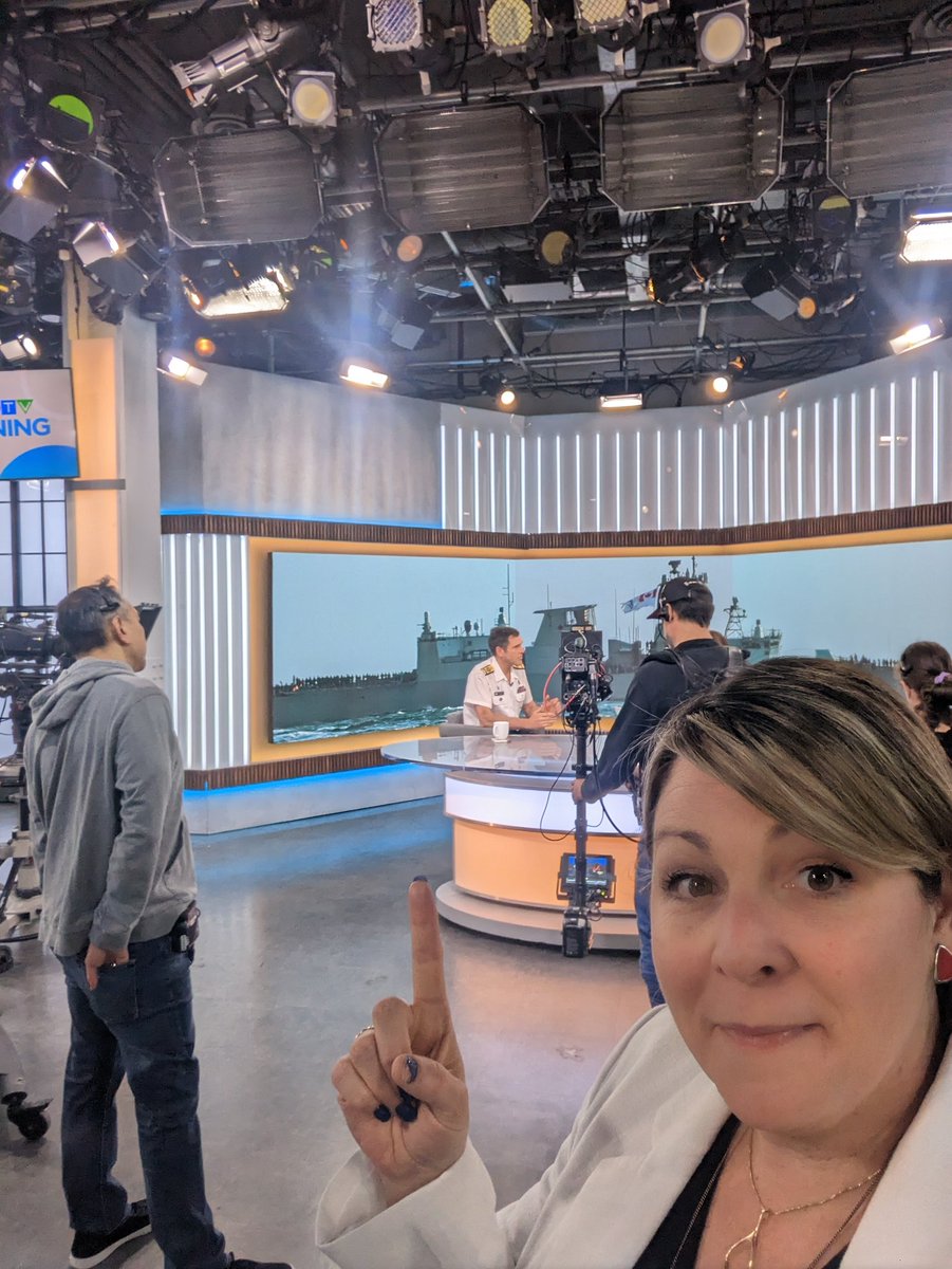 onenashsab's tweet photo. Lil behind the scenes from @YourMorning Live with @Comd_RCN to chat all about The Navy Experience Program! 
#WeTheNavy 

👉https://t.co/bnkiYrraGz https://t.co/Vl6A5cR3pX