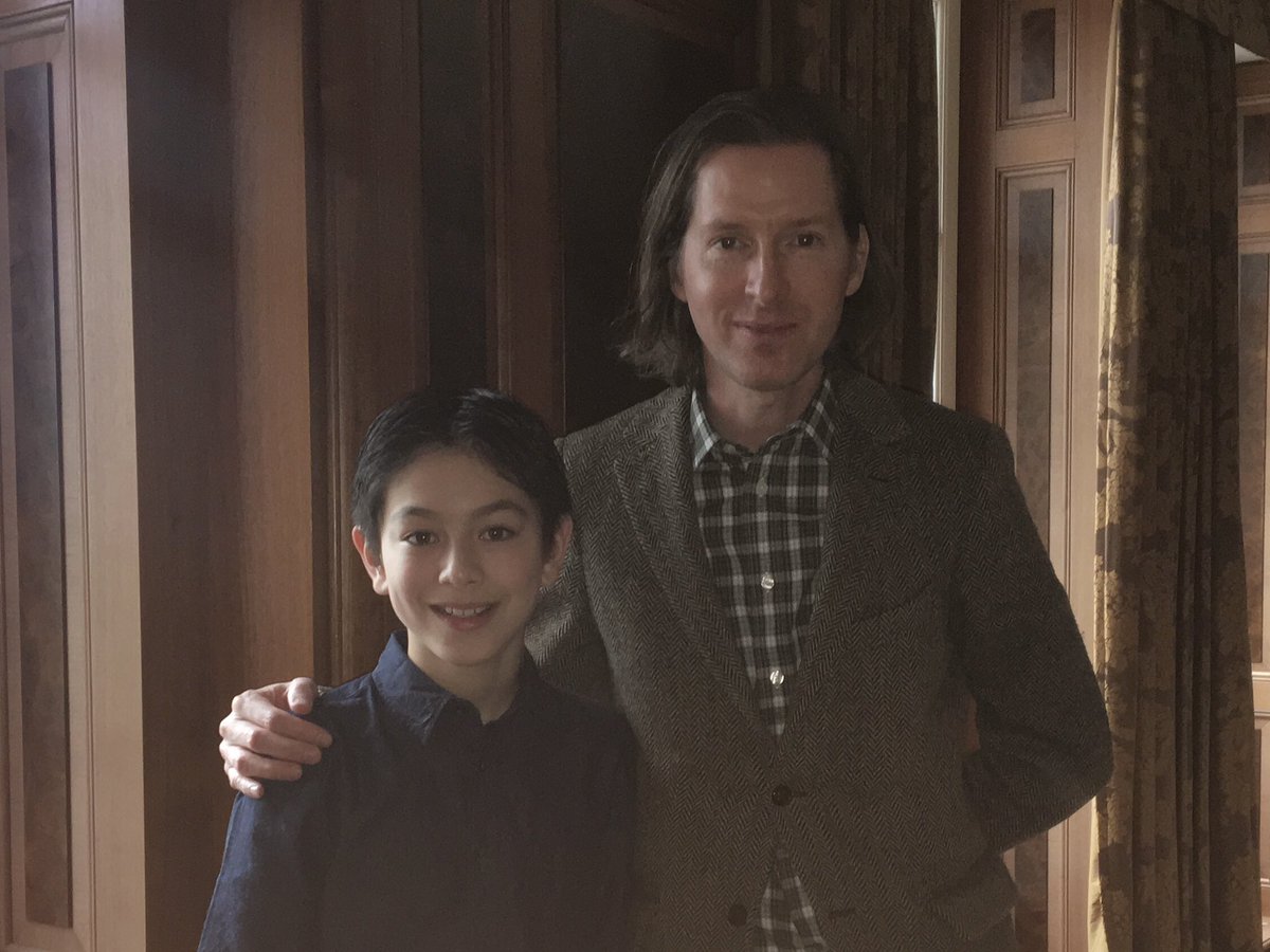 KoyuRankin's tweet photo. Happy Birthday, Wes! 🎉

#wesanderson
#ウェス・アンダーソン
#isleofdogs
#犬ヶ島
#KoyuRankin 
#コーユー・ランキン https://t.co/Cc35C4iYJS