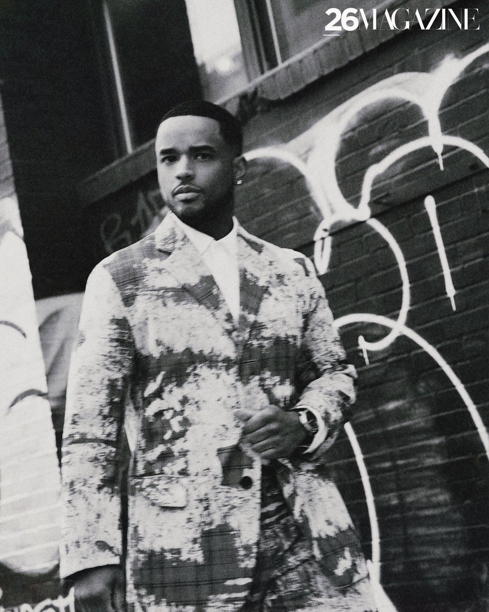 LarenzTate's tweet photo. Capture the moment. Ya Dig! 

#26MAGAZINE 
📸+✍️: @followCOREY 
🥼: Mickey Freeman
🪒: Cheryl Bergamy https://t.co/1wr54NjHpO
