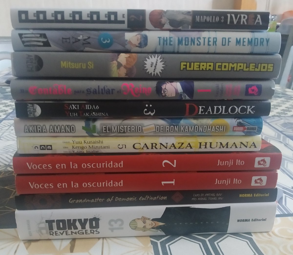 ArbolaMusic's tweet photo. Compras #manga del mes de #abril ! ❤🥰😍🤩
@Ivrea  @eccediciones  @MoondustEdi  @MangaPaniniEsp 
@NormaEdManga  @TomodomoEd 
@ArechiManga https://t.co/d1qtegv8ba