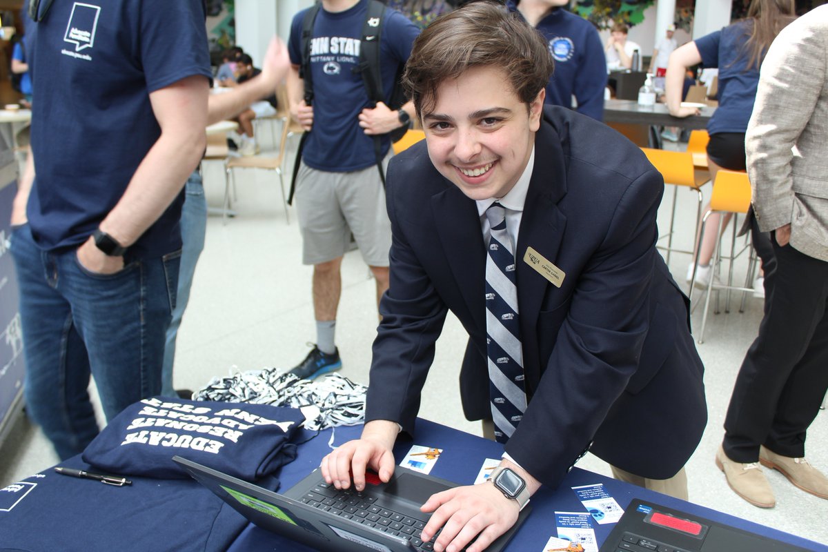 AdvocateState's tweet photo. When Penn Staters speak up, elected officials listen.

To date, almost 6,000 Penn Staters from across the country have made it known that they support fair funding for Penn State.

Show your support at https://t.co/Eg4FH8weNY! https://t.co/WhUDEc3p4D