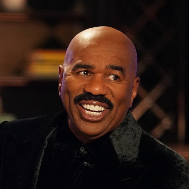 xolyssmiss's tweet photo. You can’t tell me they didn’t base this whole character on Steve Harvey https://t.co/mLjDTpgA7J