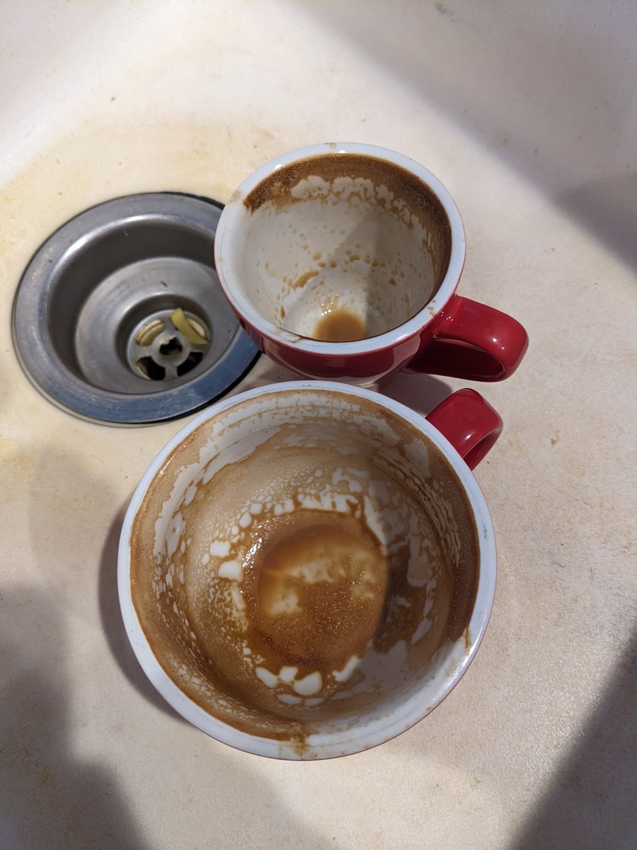 rappstar's tweet image. In addition to all that other stuff, we might have made some small - very small - and subtle tweaks to Ranked. Special shoutout to my Rocket R58 for carrying me through the past couple months. S17 Ranked changes, brought to you by ... coffee.