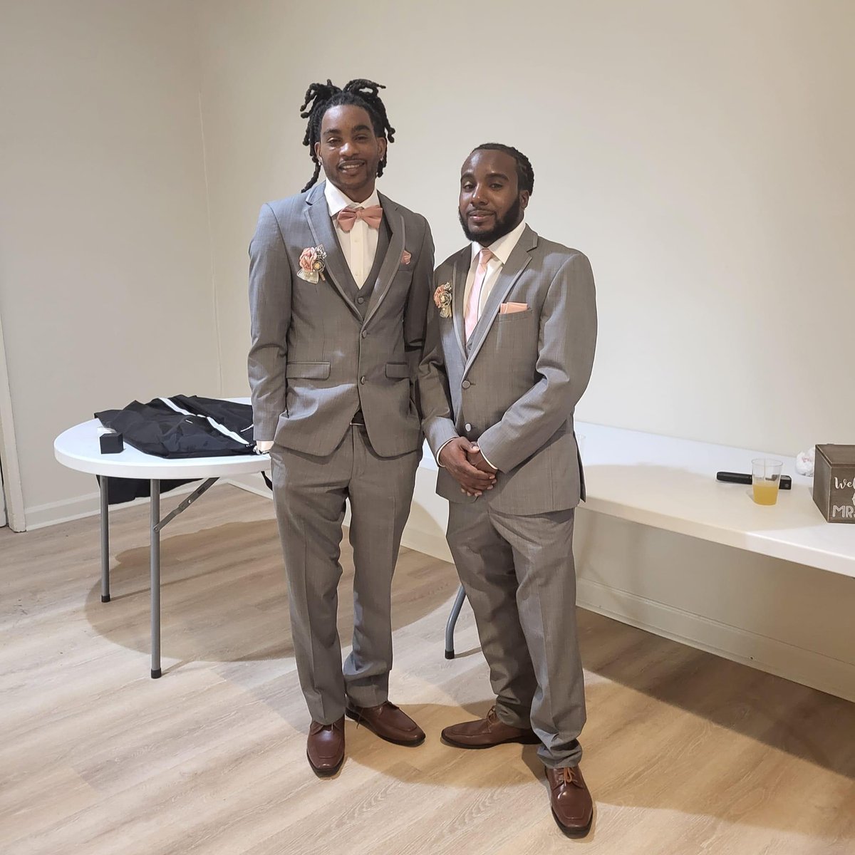 whotoofly's tweet photo. I Got Married To My Bestfriend @IammAmazing https://t.co/mJrrzRtRvz