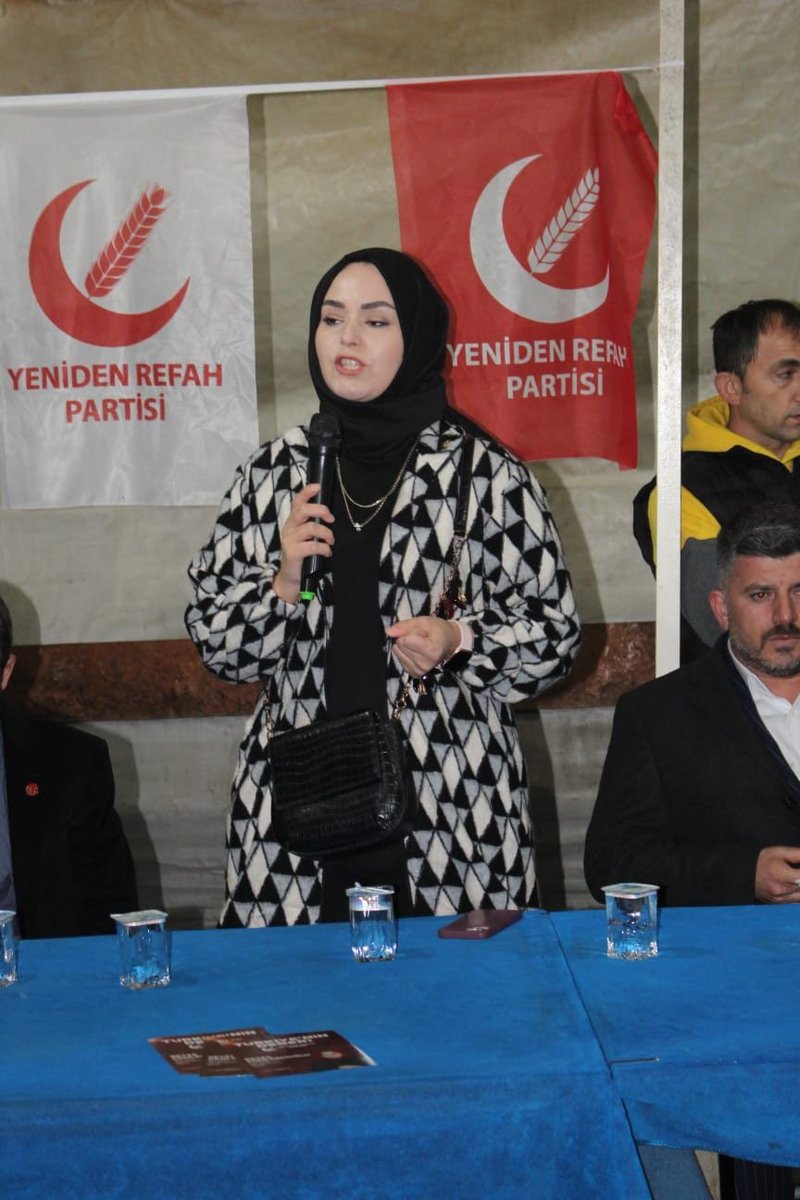 refahkadingm's tweet photo. Yeniden Refah Partisi Kadın Kolları Teşkilatlarımız tüm Türkiye'de sahalarda...

#MilliGörüşMeclise
#YenidenRefah
#FatihErbakan

@rprefahpartisi https://t.co/XKRRWuWJ27