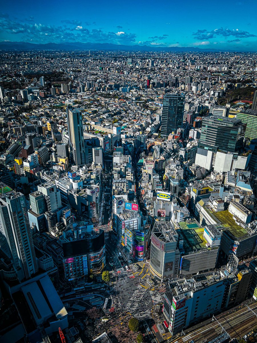 I took this picture 3 months ago, I already miss #shibuya #tokyo
