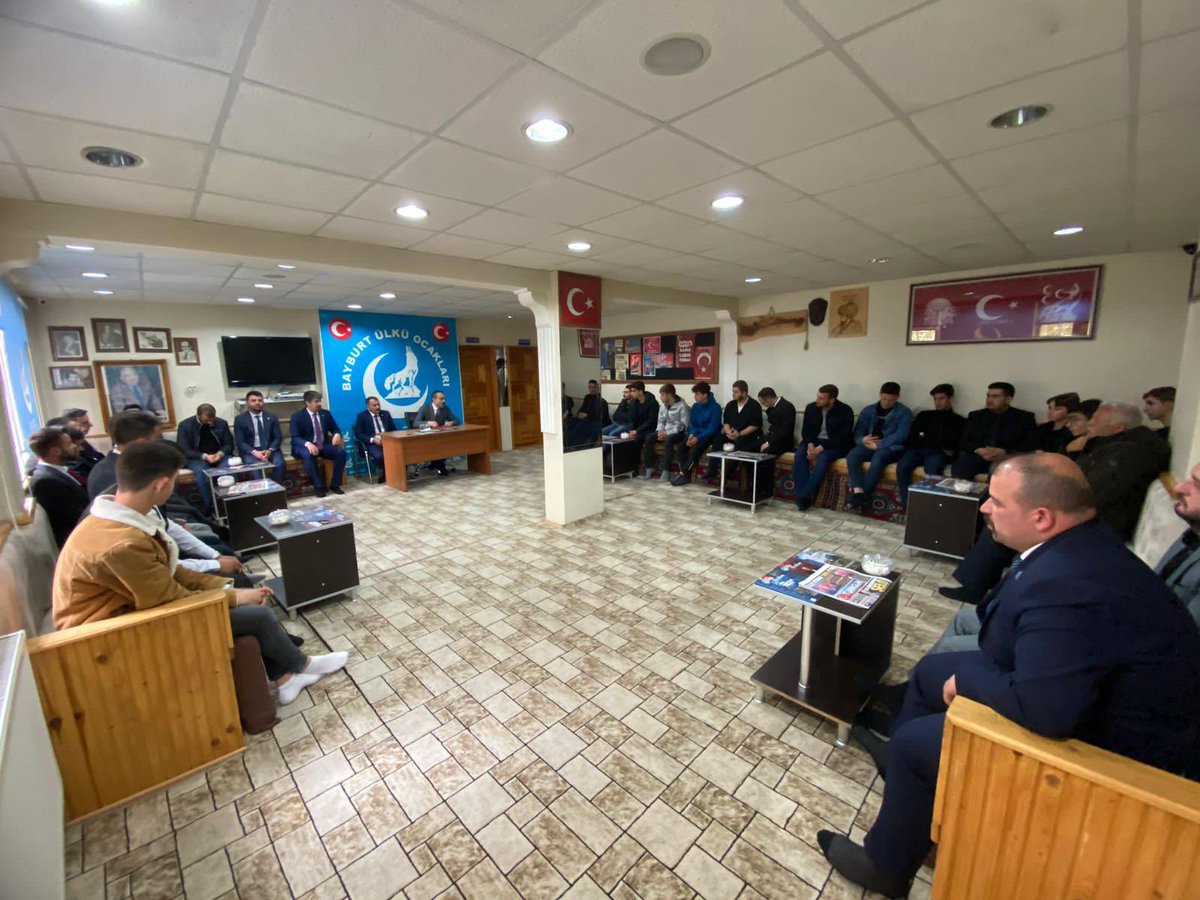 keejder's tweet photo. Ülkü Ocakları Bayburt İl Başkanlığımızı ziyaret ederek, Ülkü Ocakları Bayburt İl Başkanımız, yöneticilerimiz ve ülküdaşlarımızla bir araya geldik. 

Ülkü Ocakları geleceğin mimarı, gelecek nesillerin mihmandarıdır. https://t.co/3XEQilbBoe