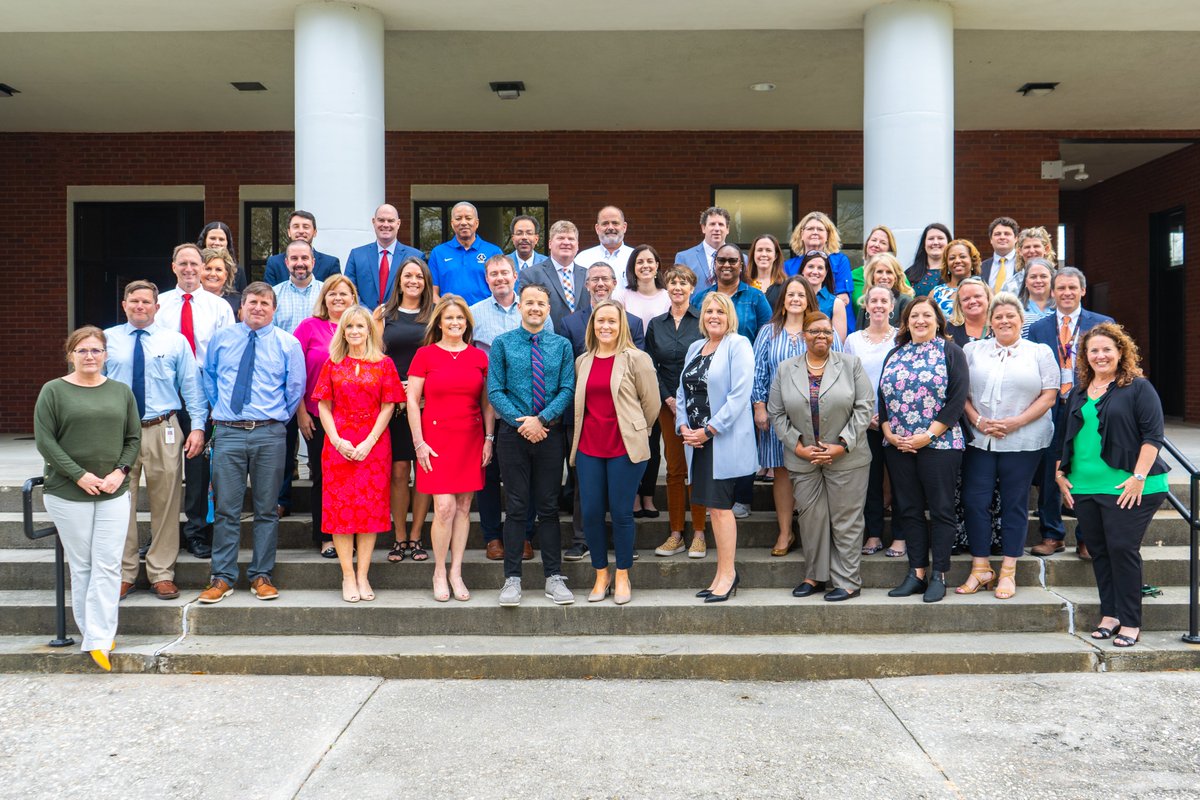 Happy National School Principals' Day!

We appreciate the hard work and dedication Principals show to our students and schools. We thank them for their tireless efforts in creating a positive learning environment and commitment to shaping the next generation. #nhcschat