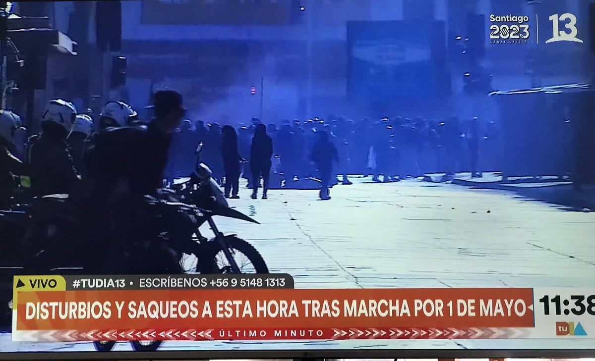 tatty1977's tweet photo. La lista D salió a celebrar el día del trabajador‼️ 
D = Delincuentes 
D = Destrozos
D = Disturbios
D = Desórdenes 
D = Destrucción 
#DiaDelTrabajador #DiaDelTrabajo2023 https://t.co/jsCBmAeo1F