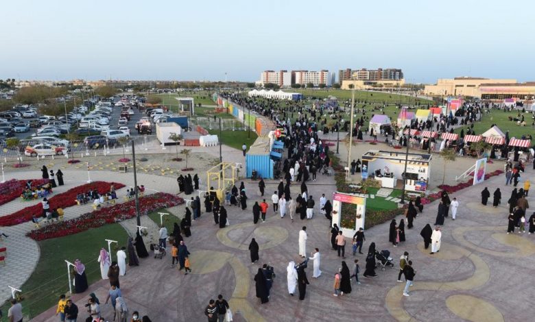 jeeltoday's tweet photo. #جيل_اليوم_الجبيل | #تقرير .. مع قرب انطلاق
 ” #معرض_زهور_الجبيل”  مطالبات بتنوع فعالياته .
https://t.co/8WDYtF1WSm
تقرير | سميه الخير @SomiaKhair 
#الجبيل_اليوم | #الجبيل_الصناعية | #فعاليات 
https://t.co/YBEOLHEVzB https://t.co/uPyGRi0hqP