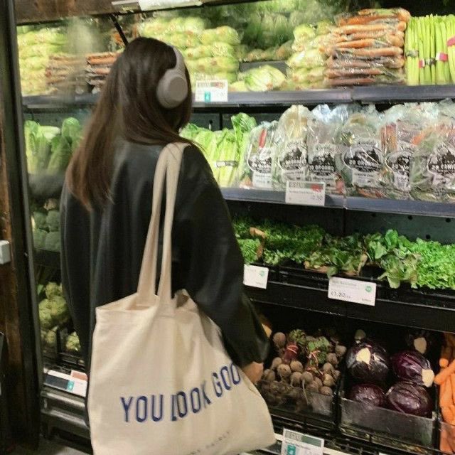 d3adc0rrpse's tweet photo. things to buy when grocery shopping pt.2 
⋆ ˚｡⋆୨୧˚
—low cal. high protein vegan edition https://t.co/DYnBbTodik